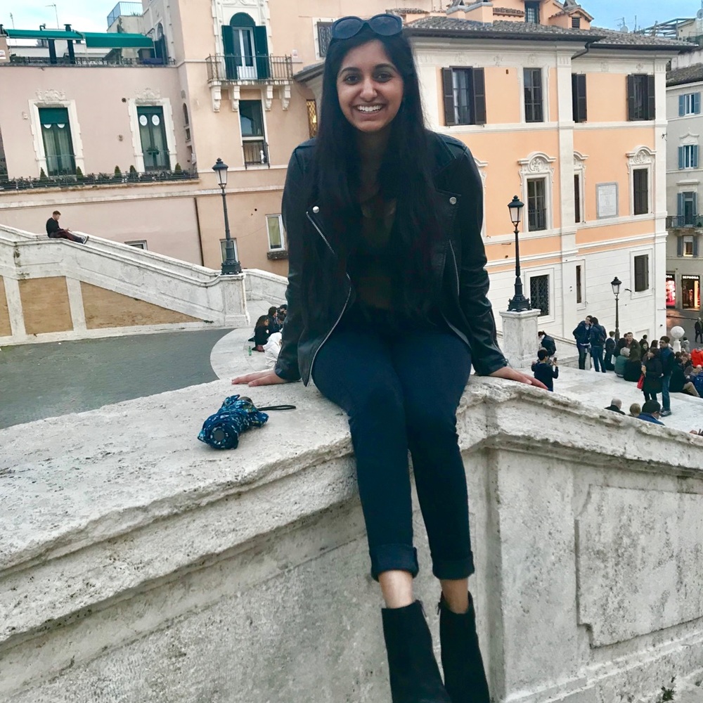 Meet your Posher, Sana